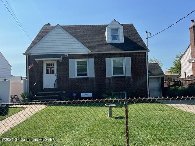 1st image of 424 Netherland Ave