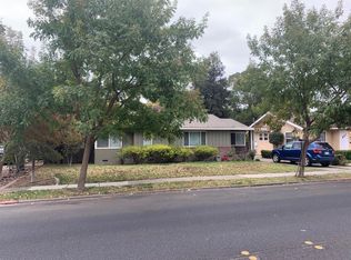 1020 E Main St, Turlock, CA 95380