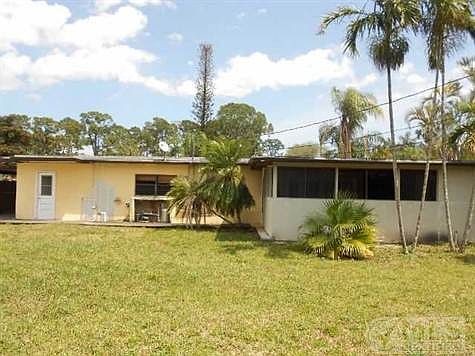 2nd image of 463 Forest Estates Dr