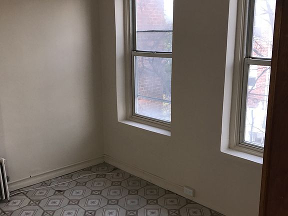 5th image of 2117 Utica Ave APT 2R