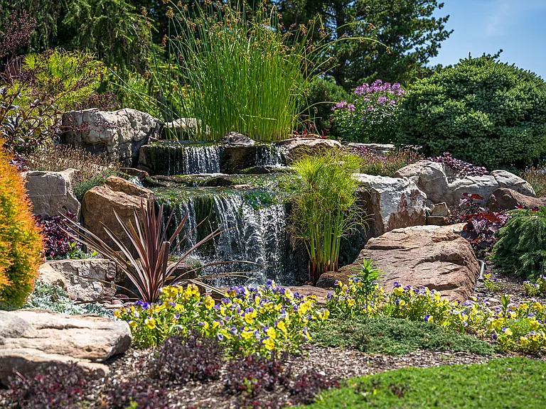 Woodland Park by the Lake — Photo 6