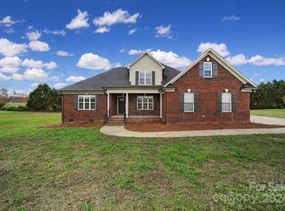 2011 Saye Brook Dr, Monroe, NC 28112