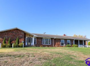 363 Congress Dr, Radcliff, KY 40160