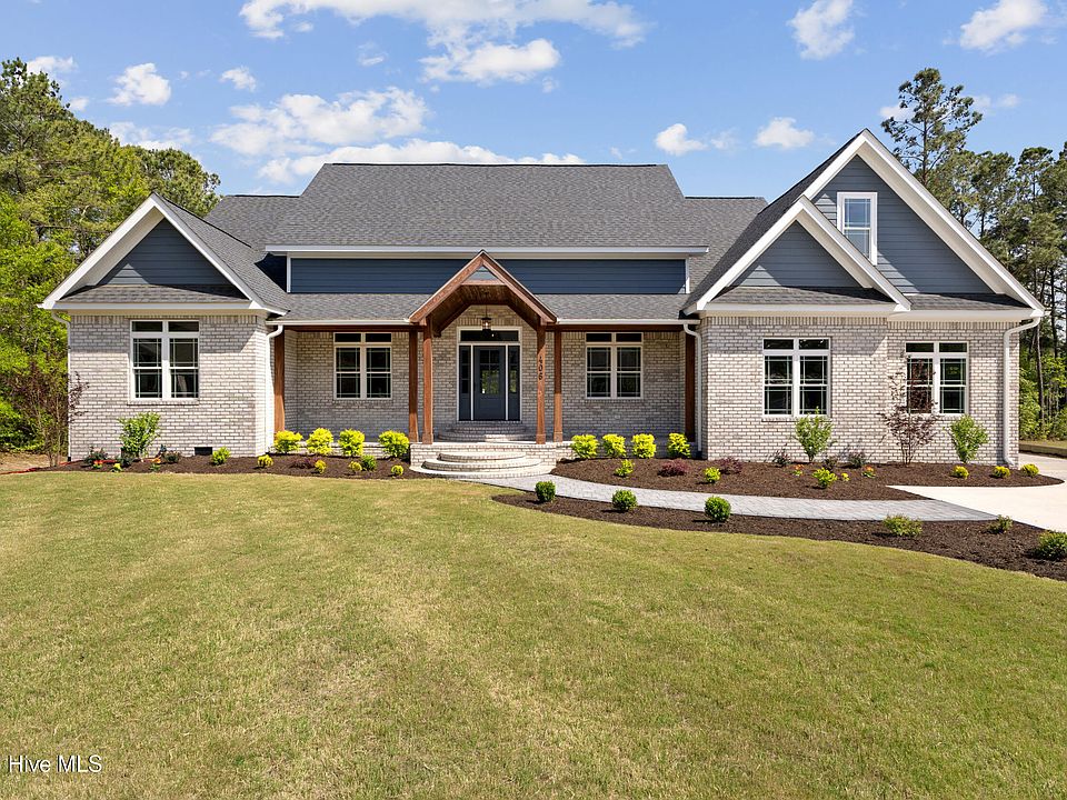 1st image of 406 Compass Point