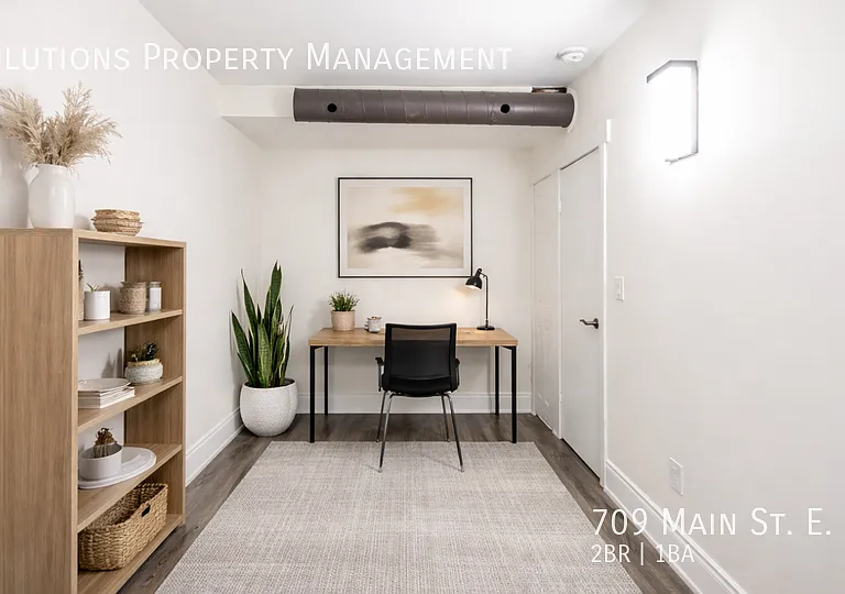 709 Main St E #2 — Photo 4