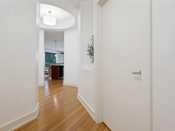 4333 Gilbert Ave APT 219, Dallas, TX 75219