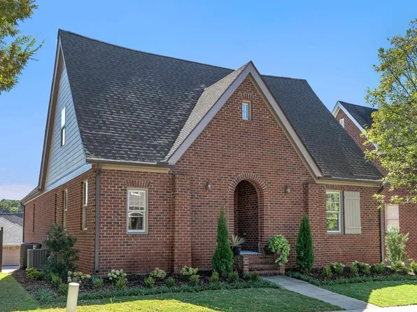 1619 Chace Ter, Hoover, AL 35244
