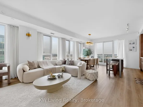 8119 Birchmount Rd #1606, Markham, ON L6G 0H5