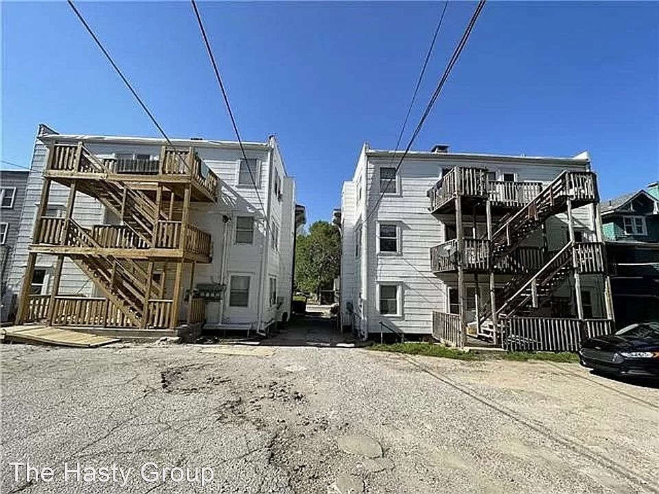 2nd image of 3913 Scarritt Ave APT 1
