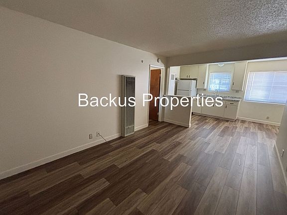 4th image of 265 Katherine Ave APT 12