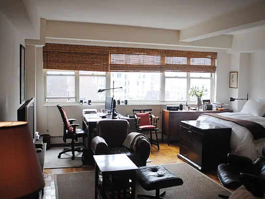 Rented by Sotheby's International Realty | media 17