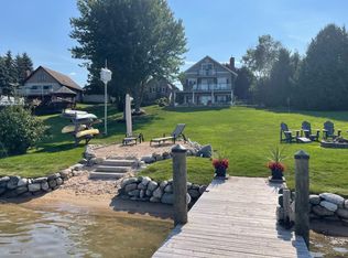 2041 France Ln, Cheboygan, MI 49721