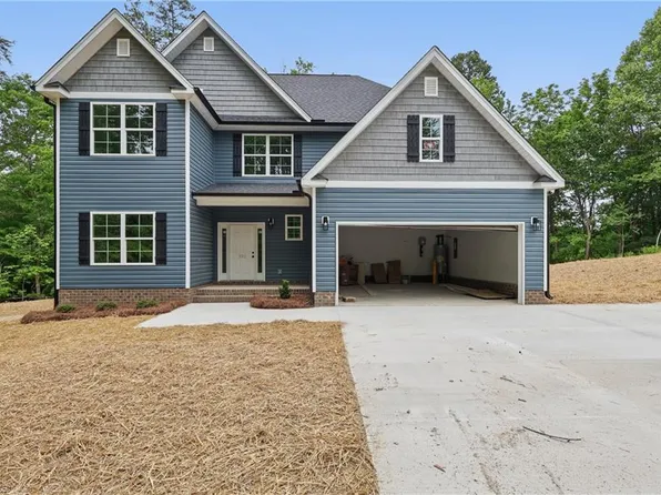 332 Homestead Ave, High Point, NC 27262