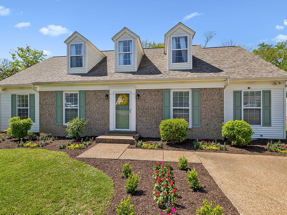 1st image of 1321 Branchside Ct