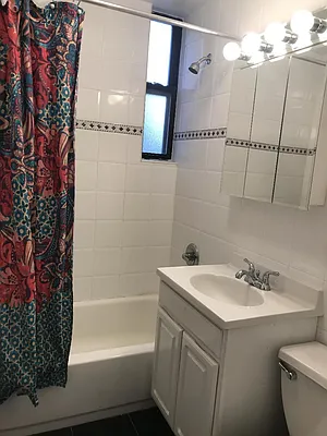 Rented by Real Direct | media 19