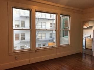 2nd image of 237 Leavenworth St APT 205