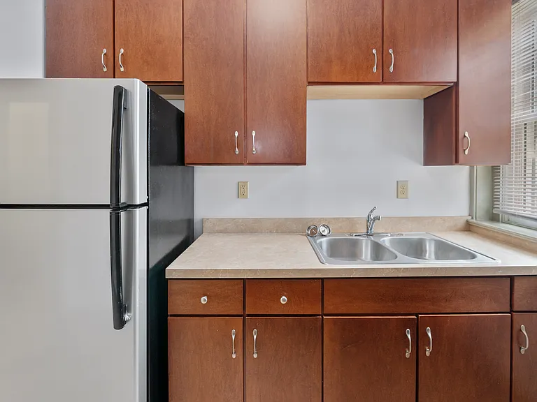 403 W Bloom St #5 — Photo 6