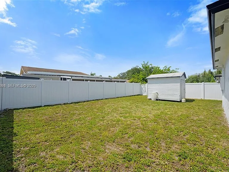 5580 Plunkett St — Photo 1