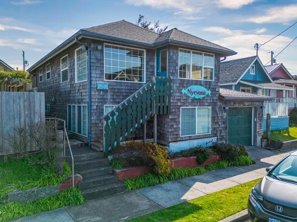 135 SW Coast St, Newport, OR 97365