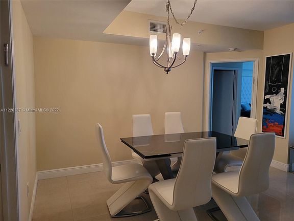 3rd image of 19400 Turnberry Way APT 1122