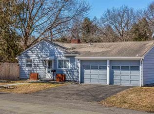 5 Willow Pl, Ellenville, NY 12428
