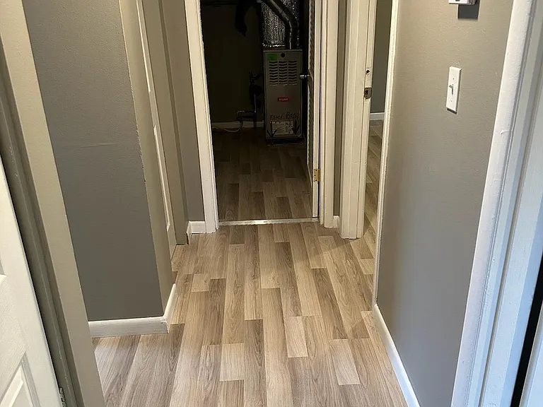 10303 Torrington Rd — Photo 2