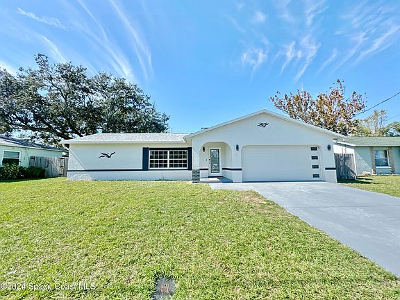 3rd image of 1331 Canterbury Ln