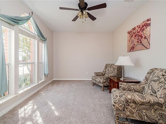5th image of 505 Tealwood Dr