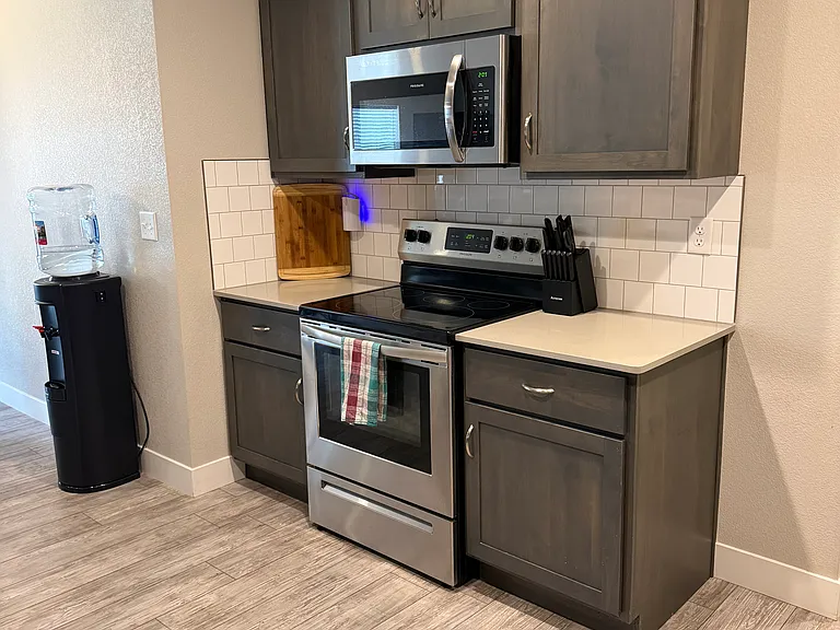 4155 Crittenton Ln #6 — Photo 3