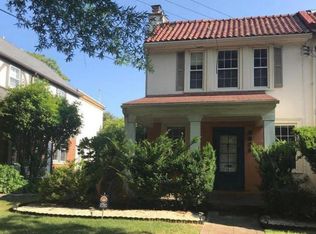 3811 Van Ness St NW, Washington, DC 20016
