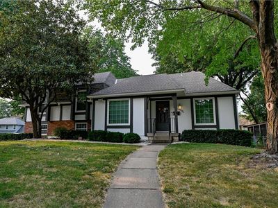 10634 W 102nd Ter, Overland Park, KS, 66214