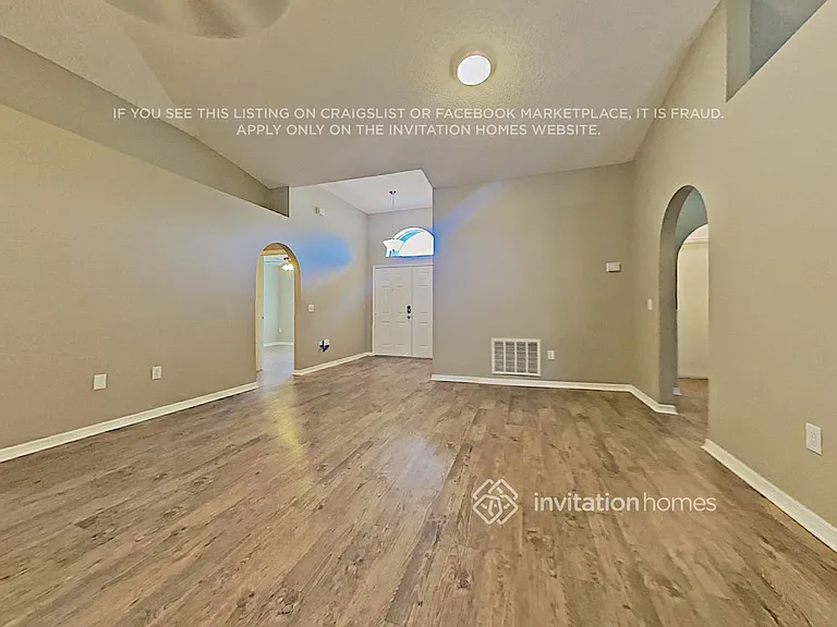 623 Glenfield Ct — Photo 4