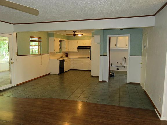 3rd image of 4020 Tulane Dr