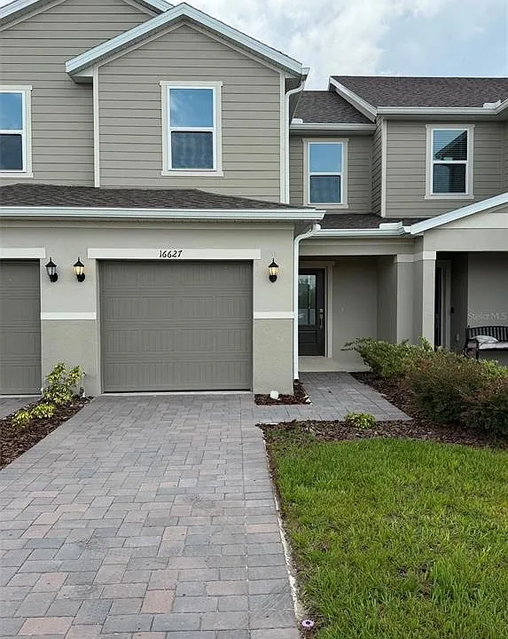 16631 Luminary Loop