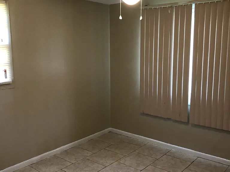 3002 Arrow St — Photo 4