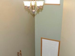 15369 Amy Plz, Omaha, NE 68137