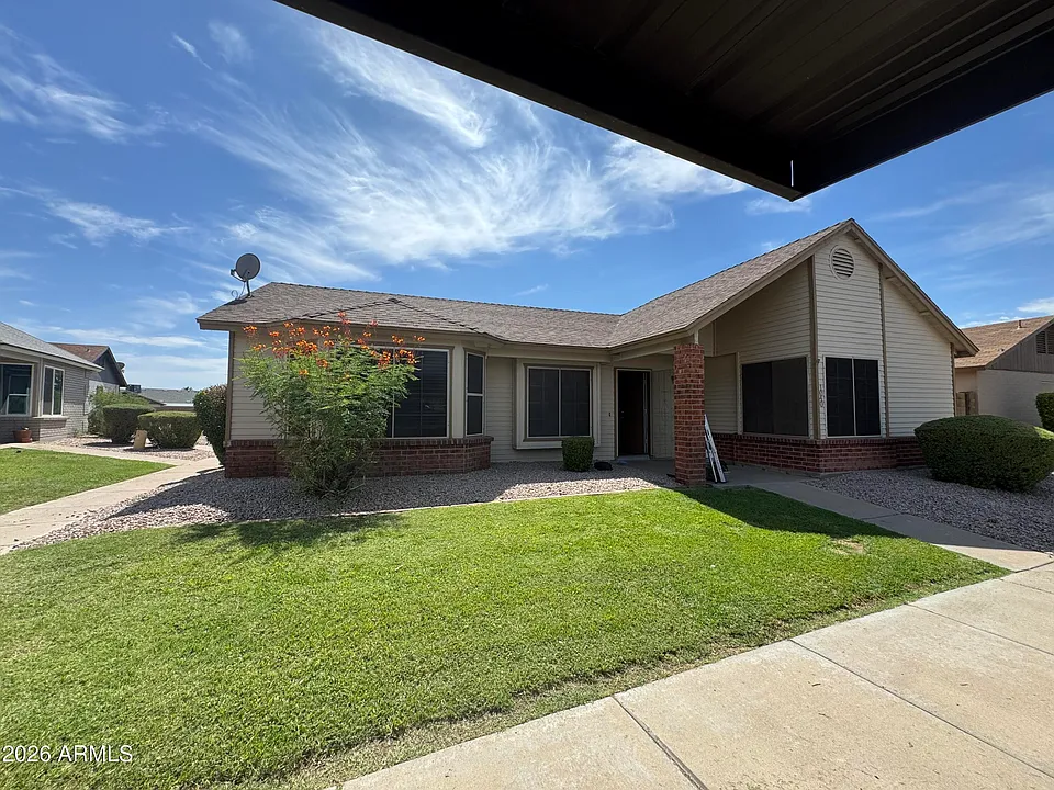 1055 N Recker Rd #1040