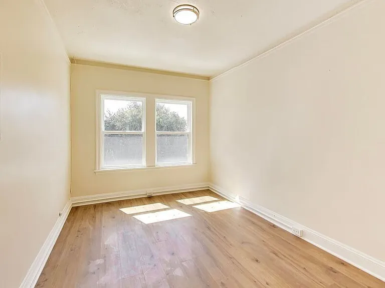 1534 Arch St #2 — Photo 19