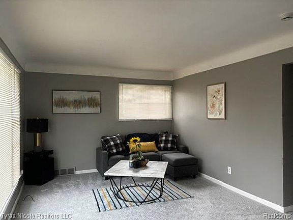 2nd image of 19717 Prairie St