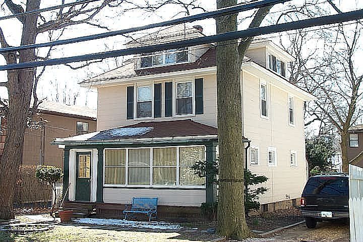 1st image of 246 Warner Ave