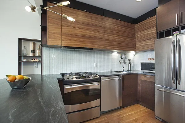 Rented by Space Marketing Shop | media 22