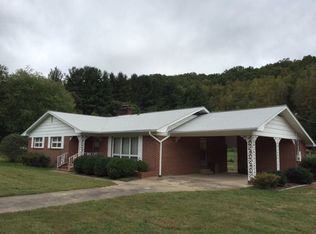 130 Spalding Dr, Sylva, NC 28779