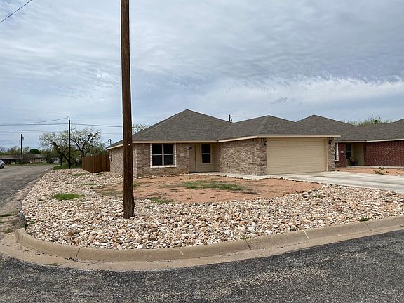 2nd image of 2922 Abilene St