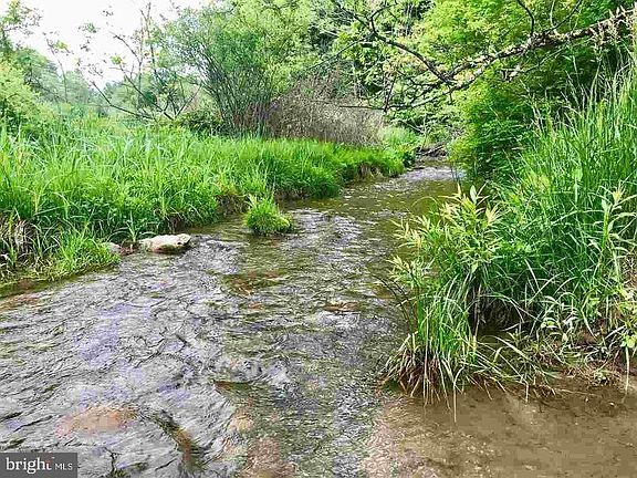 3rd image of 15667 Sweet Springs Valley Rd