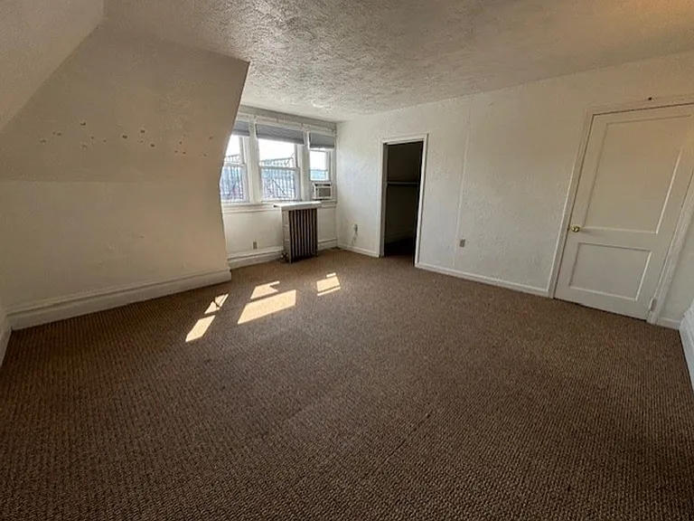 609 S Braddock Ave — Photo 18