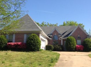 4566 Nicholas Ln, Southaven, MS 38672