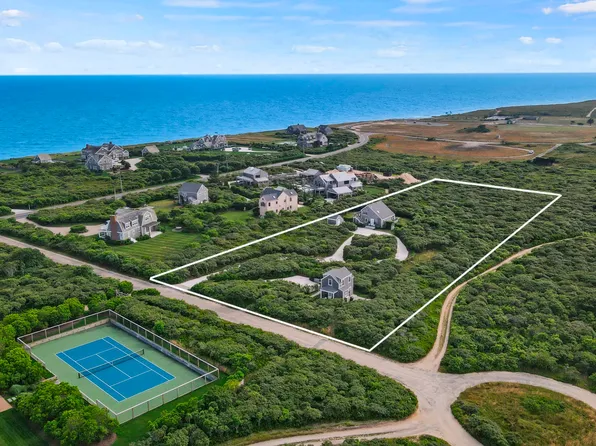 4 Van Fleet Cir, Nantucket, MA 02554