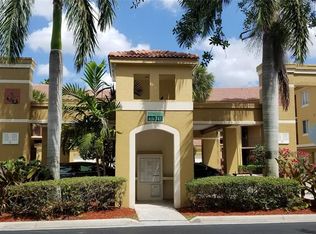 (Undisclosed Address), Fort Lauderdale, FL 33324