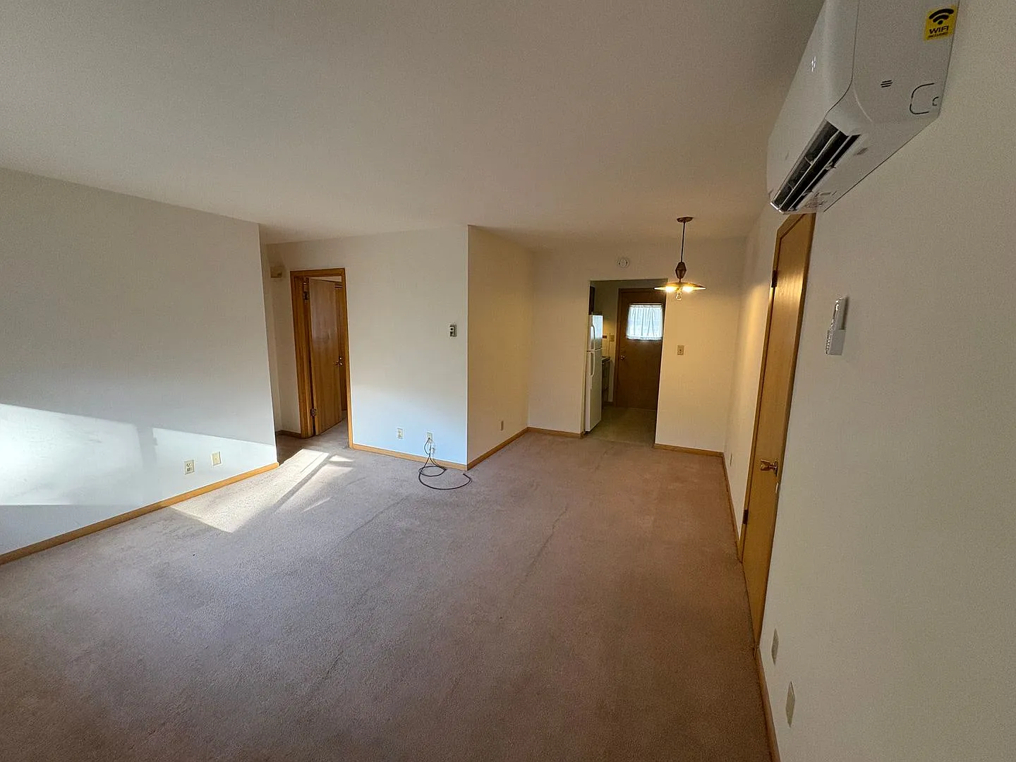 600 Marshall Avenue, Mattoon — Photo 3