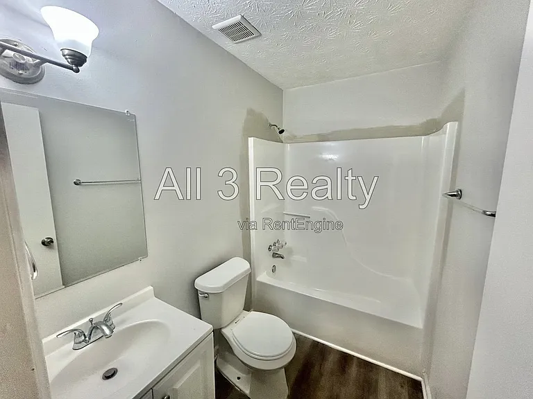 293 Rogers St — Photo 15